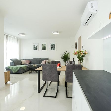 Apartment Glorija 扎达尔 外观 照片