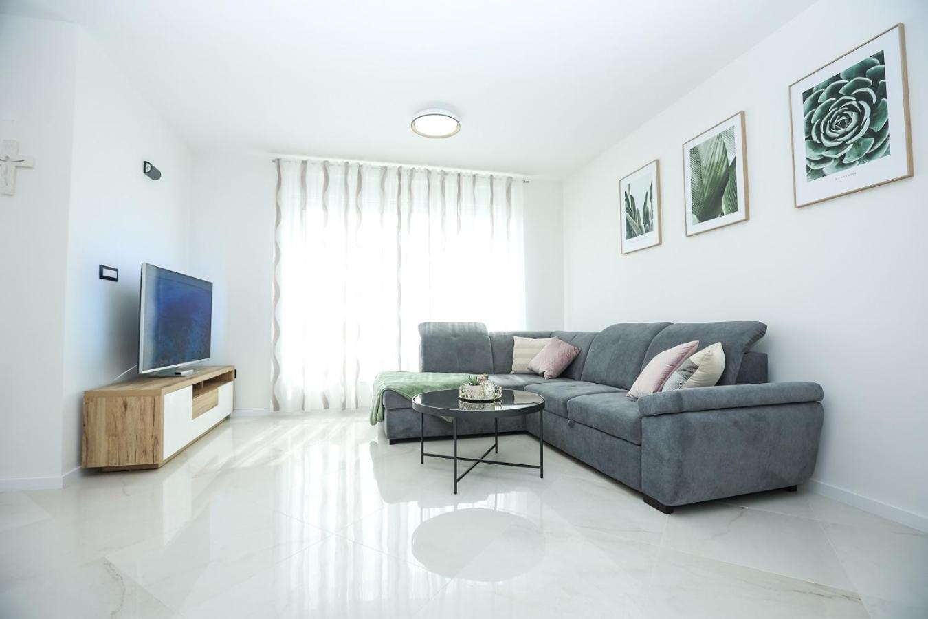 Apartment Glorija 扎达尔 外观 照片