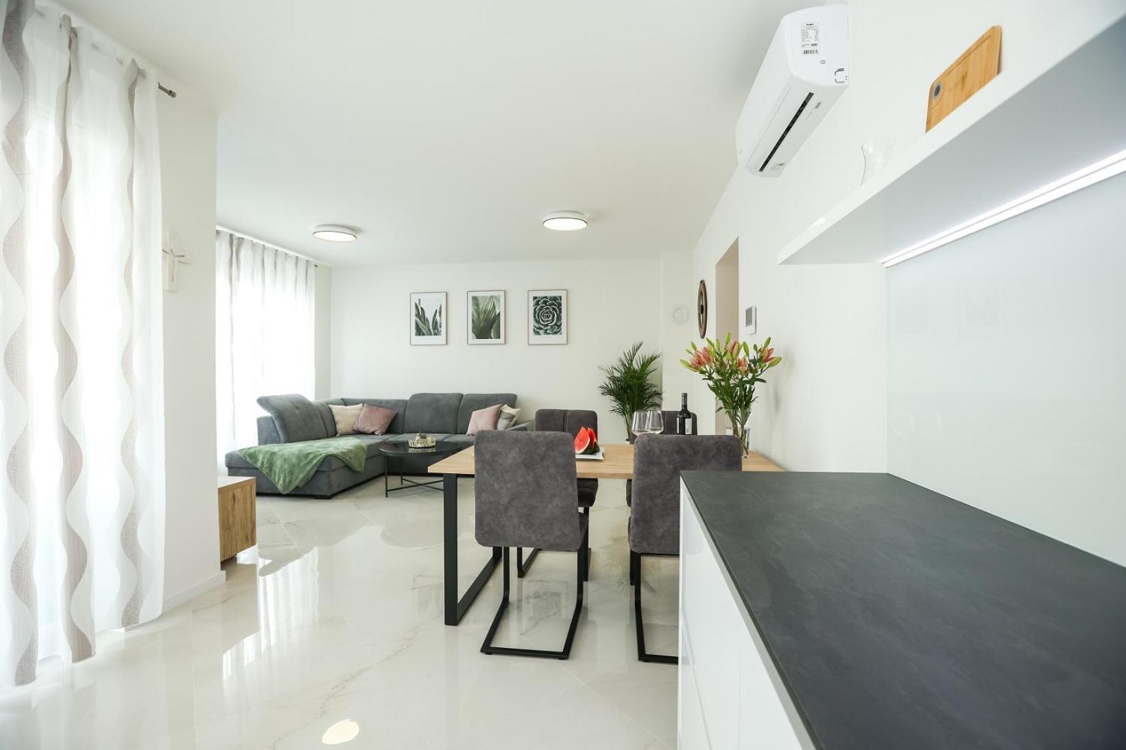 Apartment Glorija 扎达尔 外观 照片