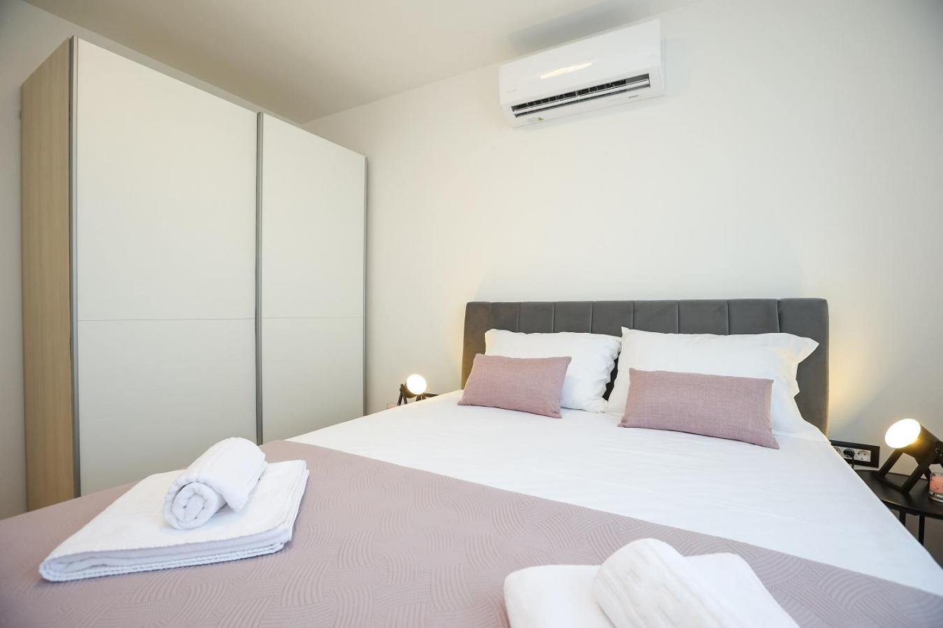 Apartment Glorija 扎达尔 外观 照片